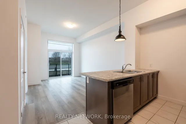 Additional image 9 of 460 Dundas St Unit 106