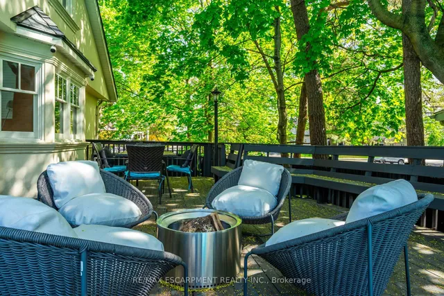 Additional image 41 of 3045 Lakeshore Rd