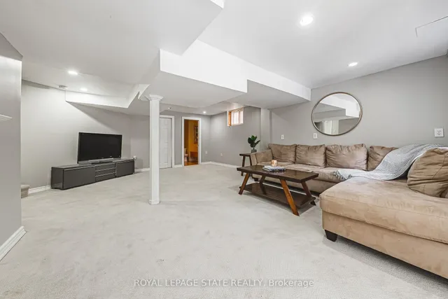 Additional image 36 of 19 Gwyn Crt