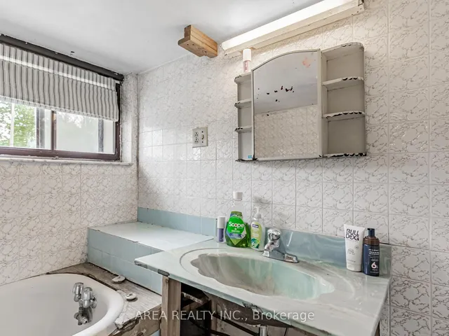 Additional image 21 of 326A Harbord St