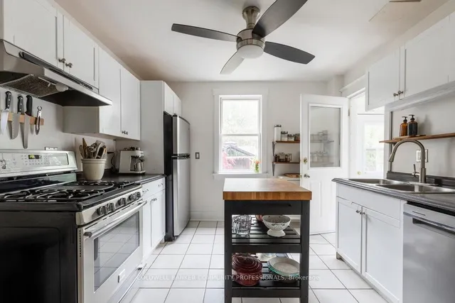 Additional image 18 of 203 Locke St