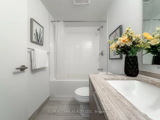 Additional image 25 of 11 Wellesley St Unit 3105