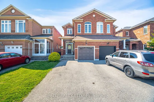 932 Ledbury Cres