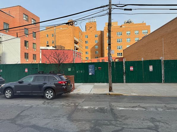 239 Conselyea St, Brooklyn, NY 11211