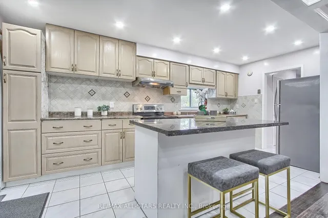 Additional image 13 of 48 Archdekin Dr