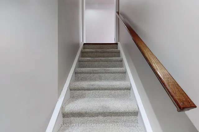 Additional image 38 of 16 Marblehead Rd