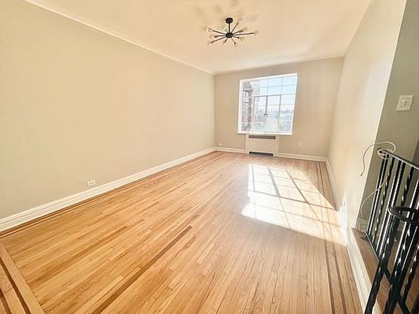 135 W 225th St APT 6C, Bronx, NY 10463