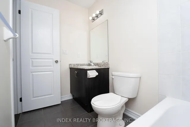 Additional image 32 of 32 Lackington St