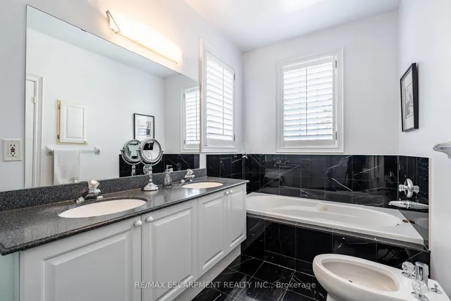 Additional image 23 of 18 Bellstone Lane