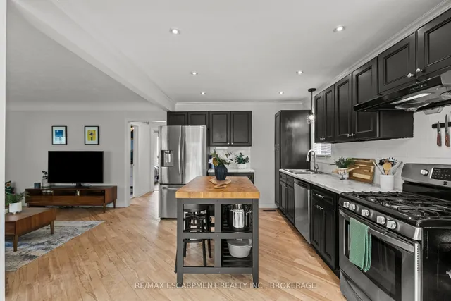 Additional image 10 of 617 Clark Ave