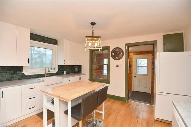 Additional image 11 of 1344 Highway 8