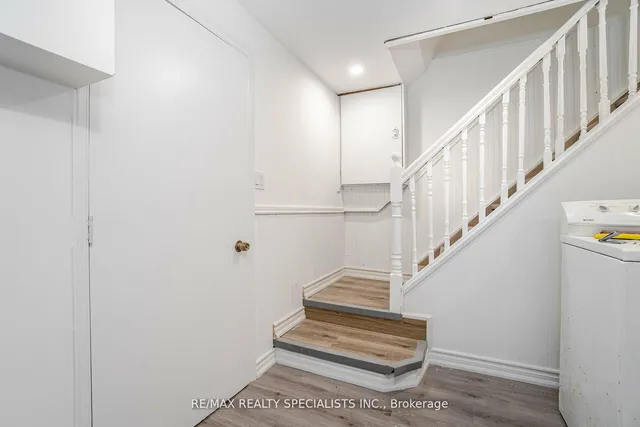 Additional image 26 of 32 PANDA Lane