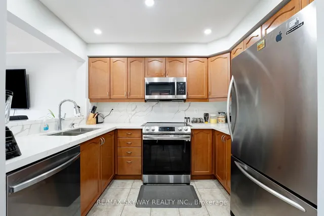 Additional image 27 of 38 Rotunda St