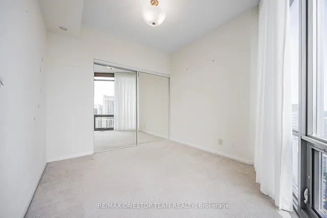 Additional image 17 of 832 Bay St Unit 4110