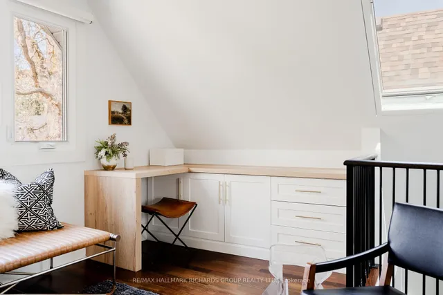 Additional image 22 of 107 Lee Ave