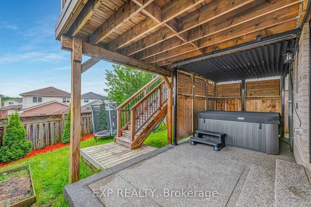 Additional image 42 of 175 Hollyridge Cres