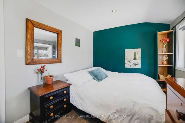 Additional image 21 of 10 Alice St