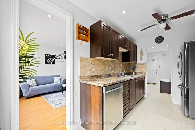 Additional image 17 of 21 Folkstone Cres