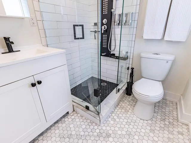 Additional image 40 of 41 Glendale Ave