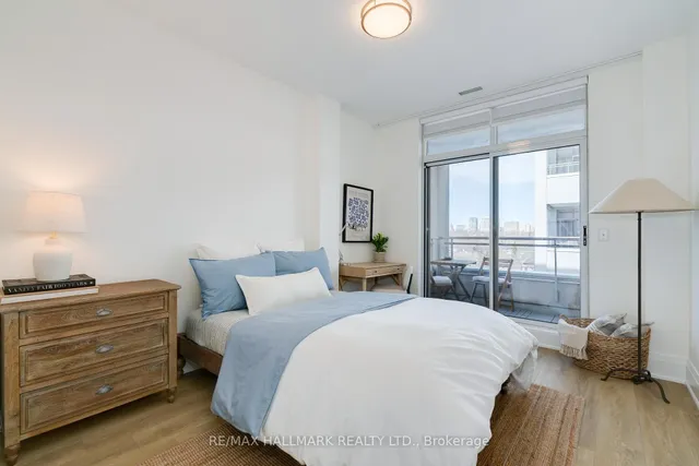 Additional image 13 of 980 Yonge St Unit 706