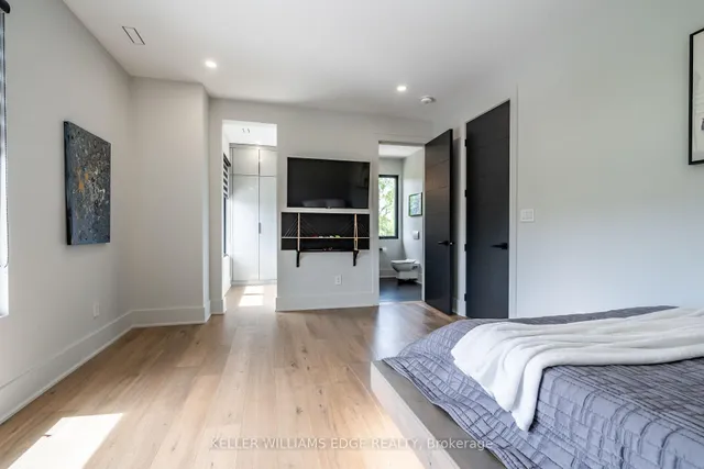 Additional image 22 of 13311 Sixth Line