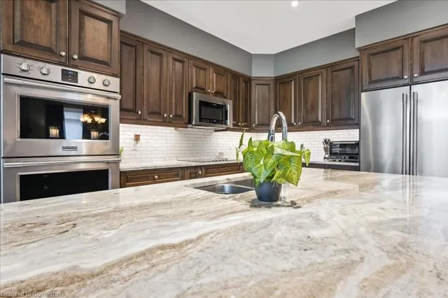 Additional image 11 of 14 Woodsmere Dr