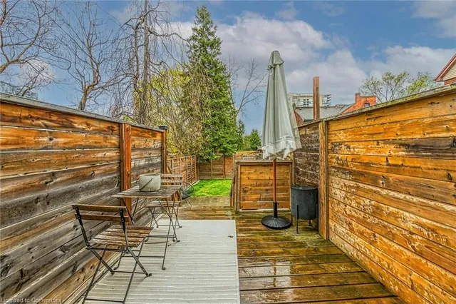 Additional image 38 of 92 Pearl St