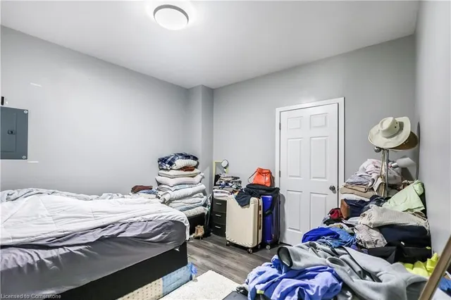 Additional image 44 of 47 Wellington St