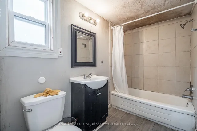 Additional image 18 of 241 West 5th St