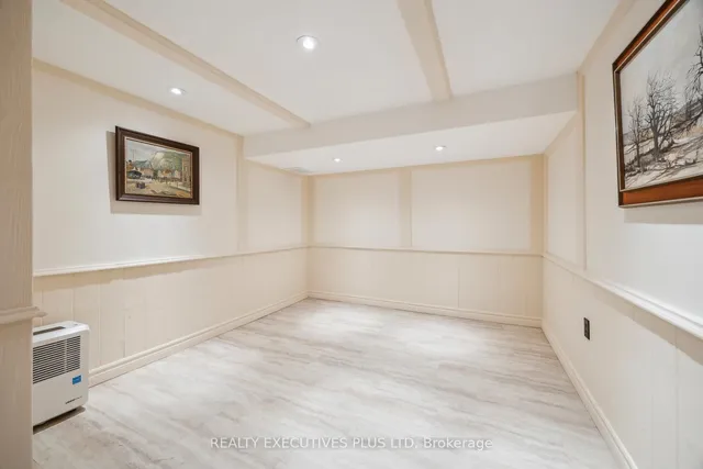 Additional image 33 of 10 Pergola Rd