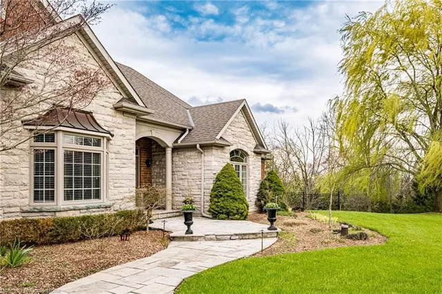 Additional image 3 of 27 Sun Ave