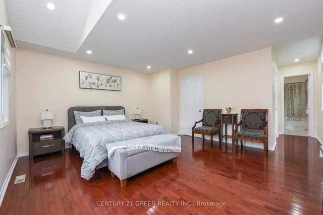 Additional image 33 of 116 Canada Goose Blvd