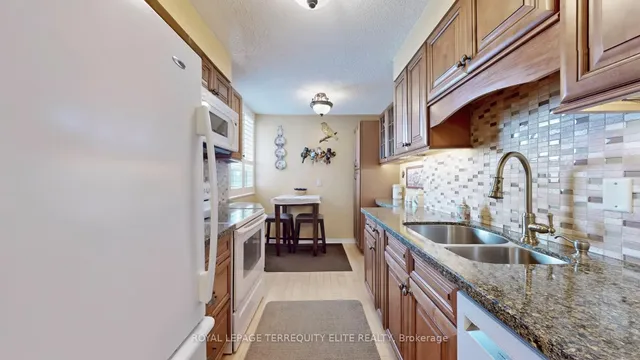 Additional image 13 of 10 Muirhead Rd Unit 1810