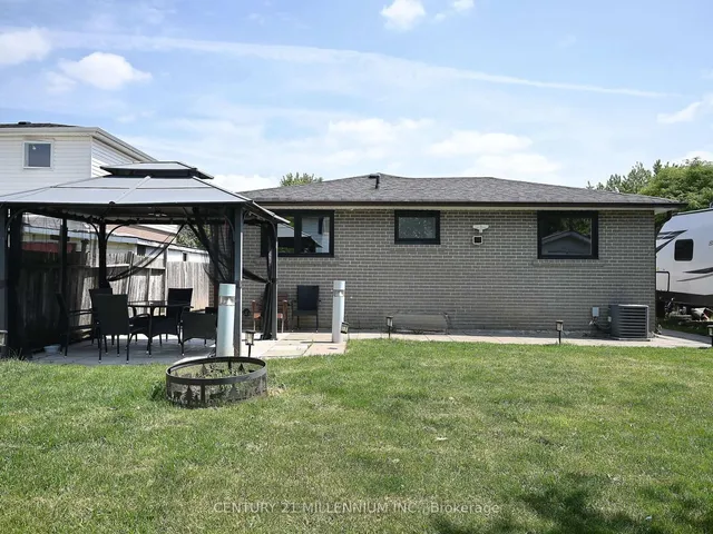 Additional image 27 of 109 Folkstone Cres