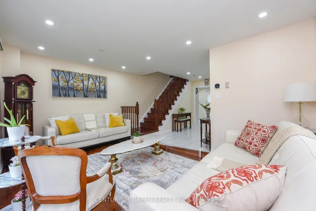 Additional image 12 of 116 Canada Goose Blvd