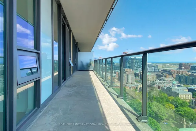 Additional image 29 of 33 Lombard St Unit 2509