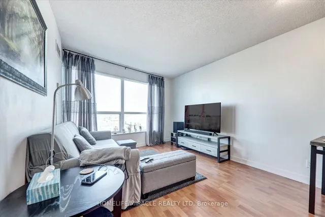 Additional image 17 of 38 Lee Centre Dr Unit 712