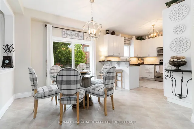 Additional image 12 of 2468 Whitehorn Dr