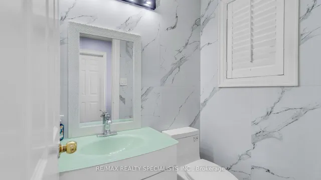 Additional image 31 of 21 EARL  GREY Cres