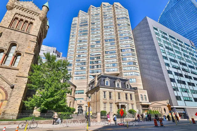 71 Simcoe St Unit 2004