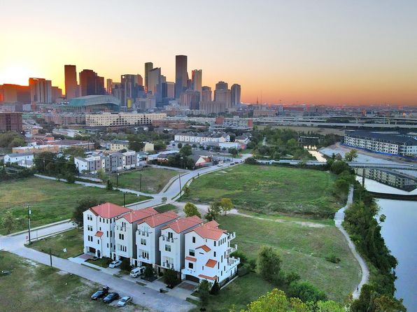 631 N Live Oak St, Houston, TX 77003