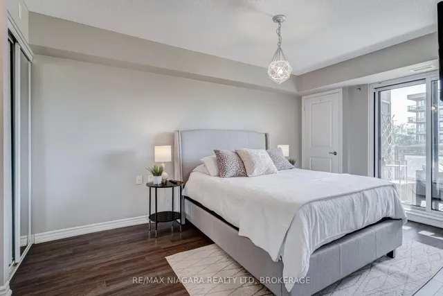 Additional image 27 of 872 Sheppard Ave Unit 313