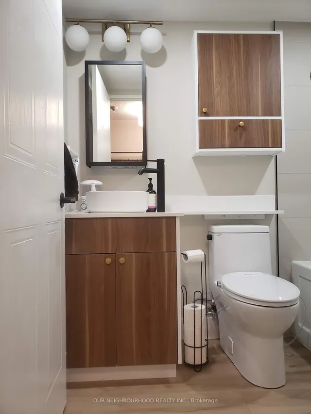 Additional image 4 of 1470 Midland Ave Ave Unit 2305