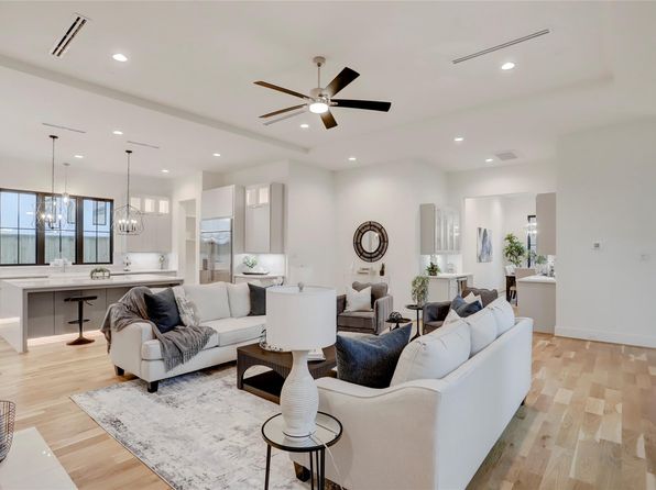 2702 Westgrove Ln, Houston, TX 77027