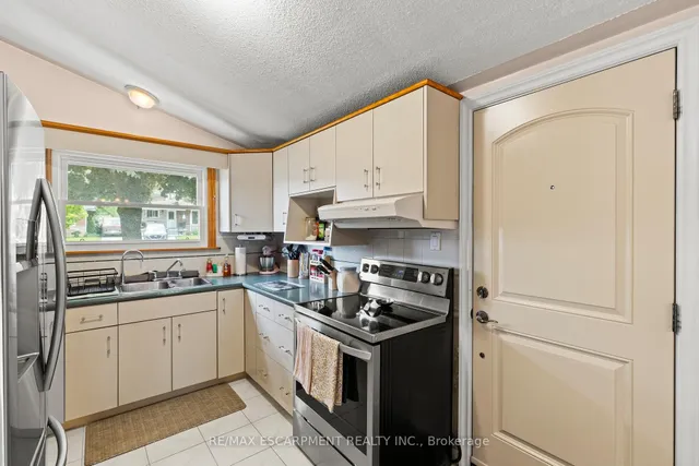 Additional image 7 of 61 Orphir Rd