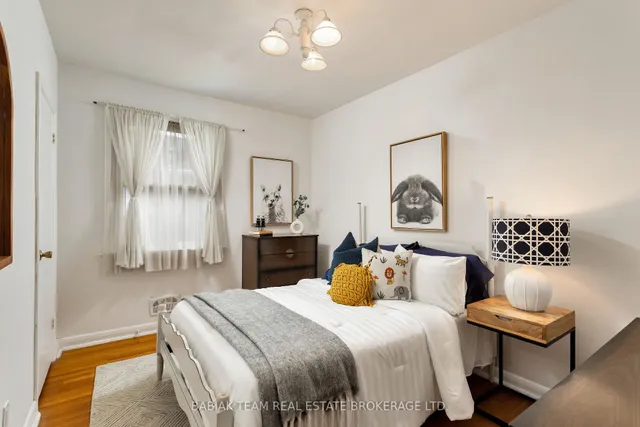 Additional image 15 of 64 Mooreshead Dr