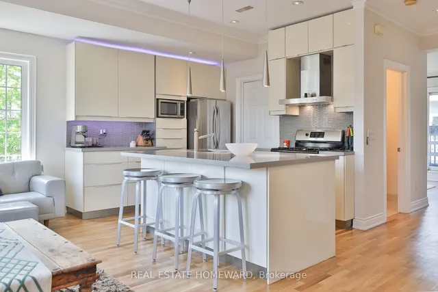 Additional image 14 of 36 Rusholme Park Cres Unit 23