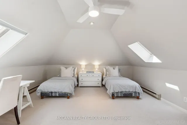 Additional image 30 of 1373 Avenue Rd