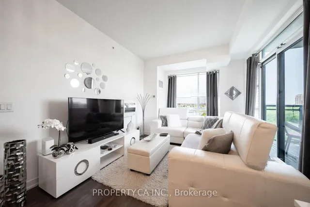 Additional image 10 of 840 Queens Plate Dr Unit 704