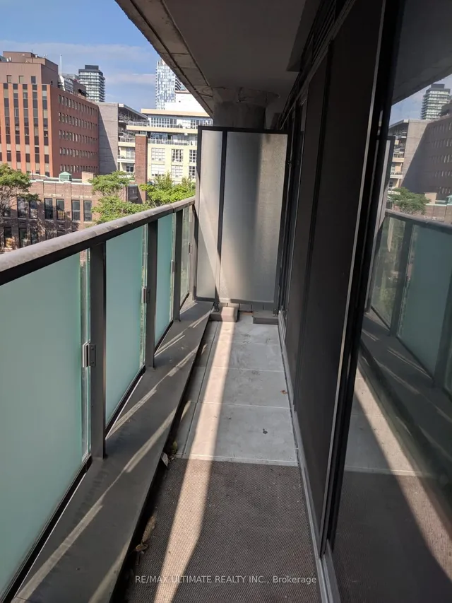 Additional image 20 of 560 King St Unit 604